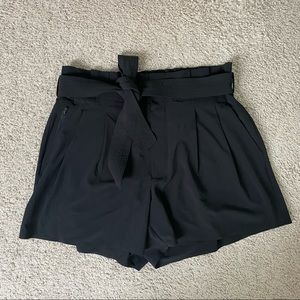 Athleta Skyline Tie Waist Shorts ~ Black